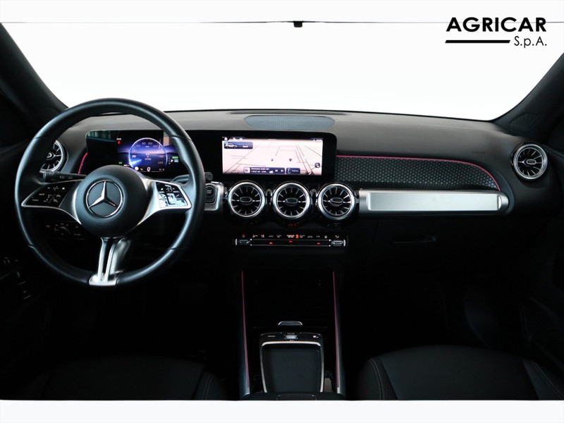 13 - Mercedes EQB 250+ progressive