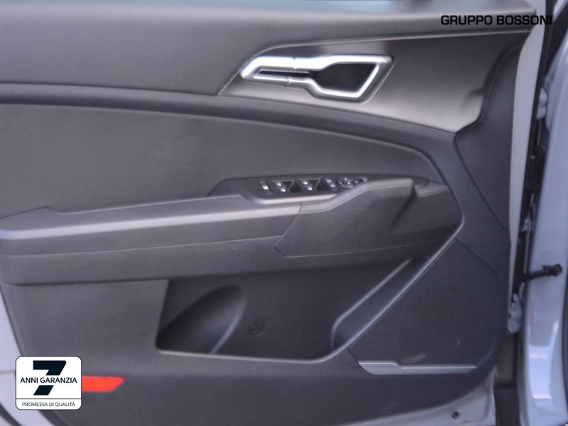 13 - Kia Sportage 1.6 crdi mhev business dct7