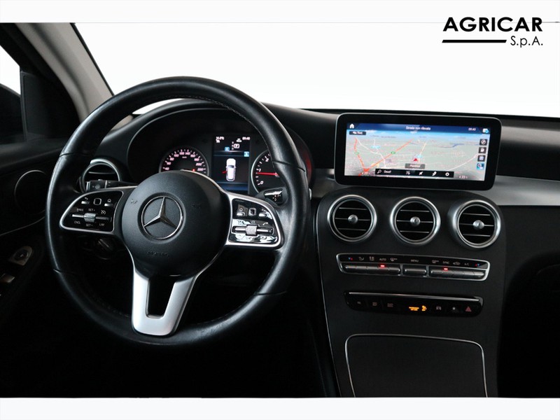 13 - Mercedes GLC suv 220 d sport 4matic 9g-tronic plus