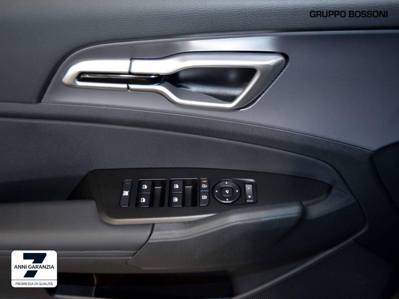 13 - Kia Sportage 1.6 t-gdi hev style at6