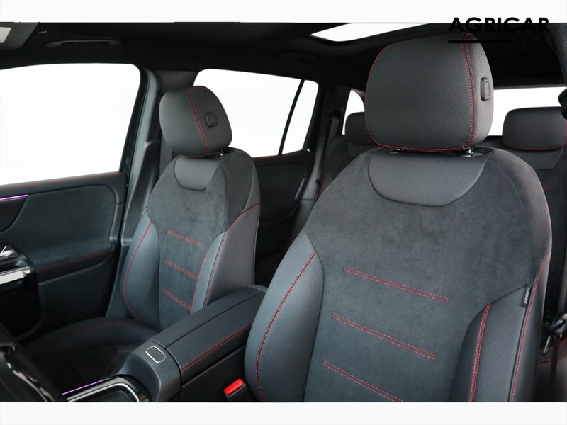 7 - Mercedes GLB 200 d amg line premium 8g-dct