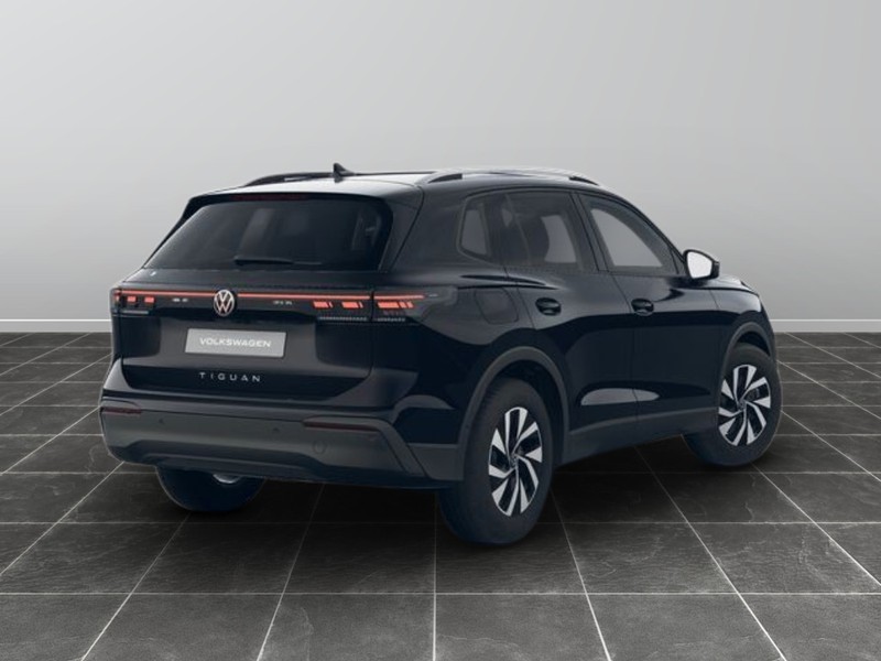 7 - Volkswagen Tiguan 2.0 tdi scr 150cv edition plus dsg