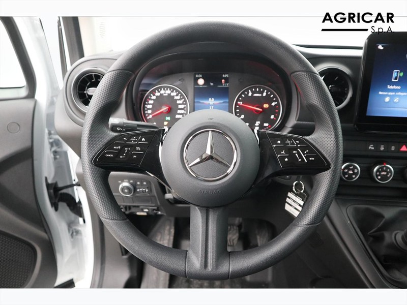 13 - Mercedes Vans Citan 110 cdi furgone long pro