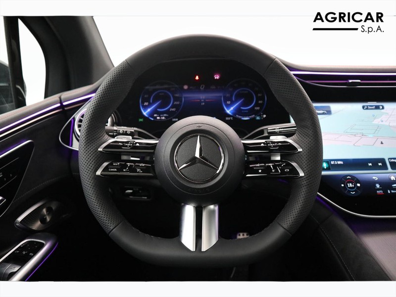 19 - Mercedes EQE suv 350 amg line premium 4matic