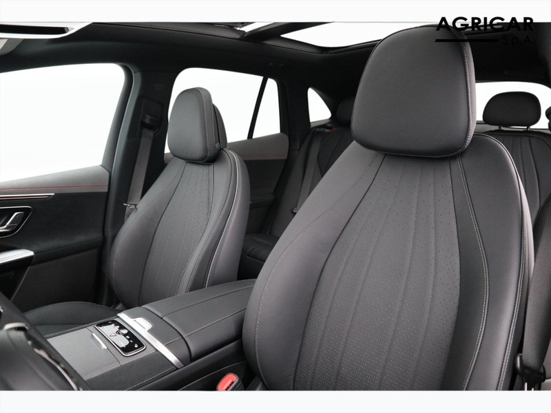 7 - Mercedes EQE suv 350 amg line premium plus 4matic