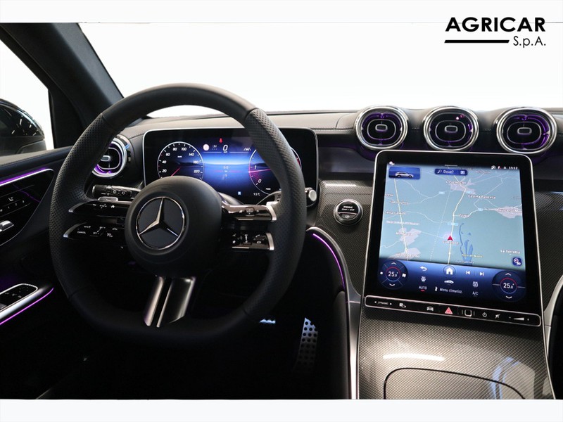 13 - Mercedes GLC suv 200 d amg line premium 4matic 9g-tronic