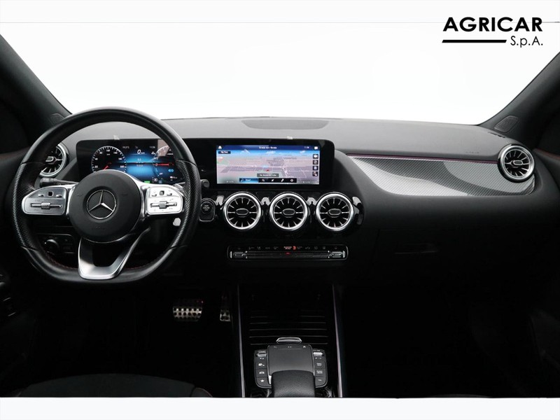 13 - Mercedes GLA 250 e plug in hybrid (e eq-power) premium 8g-dct