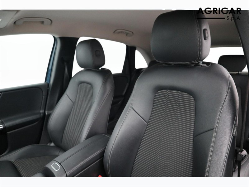 7 - Mercedes Classe B 250 e plug in hybrid (e eq-power) sport plus 8g-dct