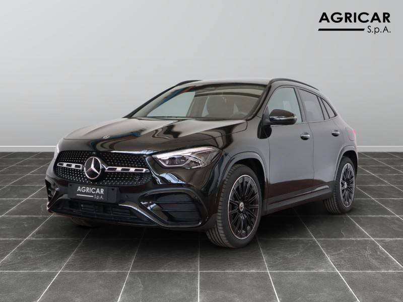 1 - Mercedes GLA 200 d amg line premium 8g-dct