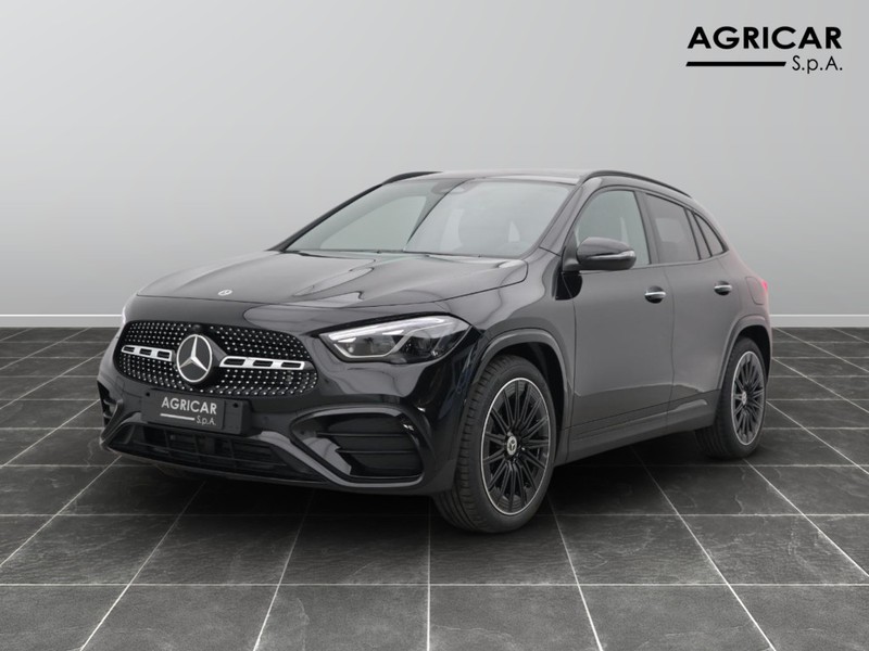 1 - Mercedes GLA 200 d amg line premium 8g-dct