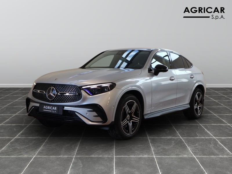 1 - Mercedes GLC coupe 220 d amg line premium 4matic 9g-tronic