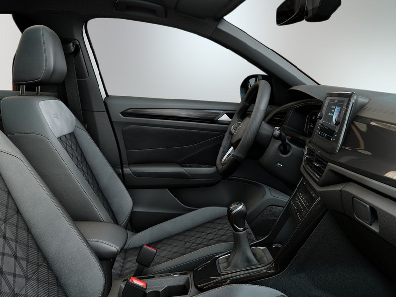 7 - Volkswagen T-Roc 1.0 tsi 115cv r-line plus