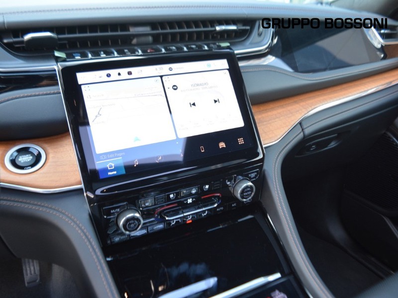 19 - Jeep Grand Cherokee 2.0 atx phev summit reserve 4xe auto