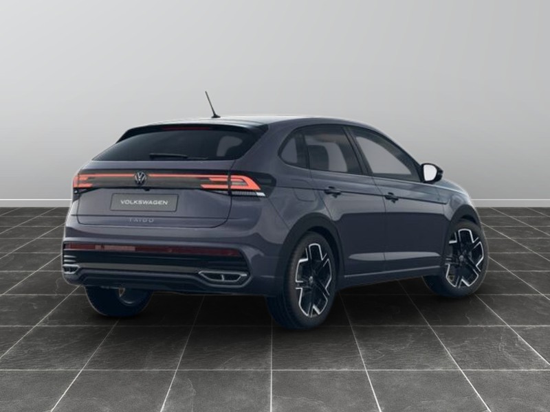 7 - Volkswagen Taigo 1.0 tsi 115cv r-line plus dsg