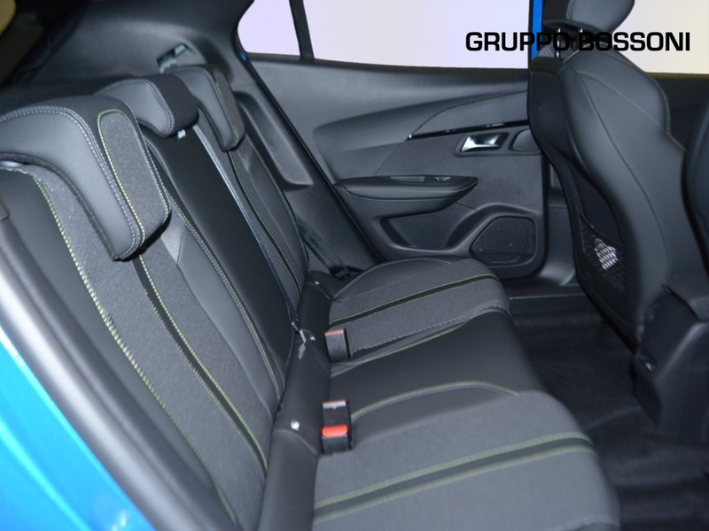 7 - Peugeot 2008 1.2 hybrid 136cv gt e-dcs6