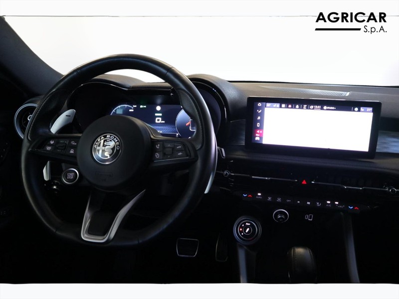 13 - Alfa Romeo Tonale 1.3 plug in hybrid 280cv veloce q4 at6