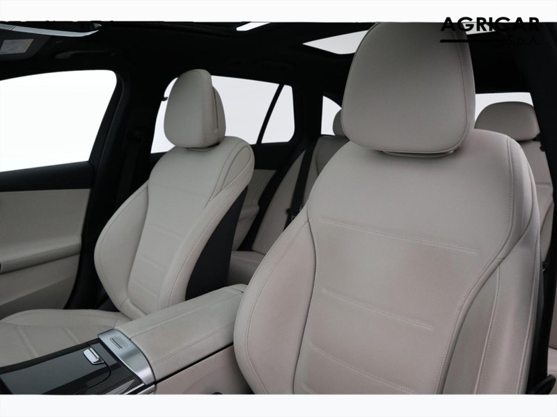 7 - Mercedes Classe C station wagon all-terrain 220 d mild hybrid premium pro 4matic 9g-tronic