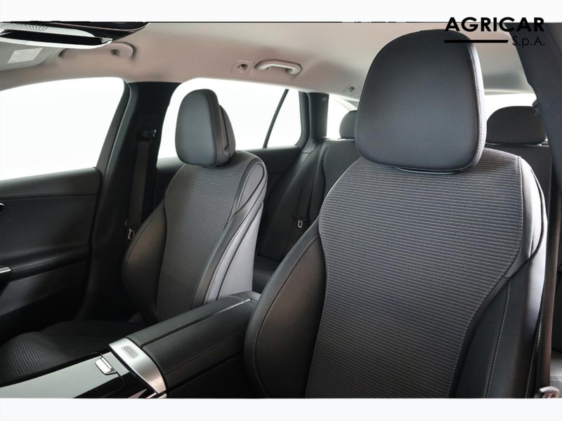 7 - Mercedes Classe C station wagon 200 d mild hybrid advanced 9g-tronic