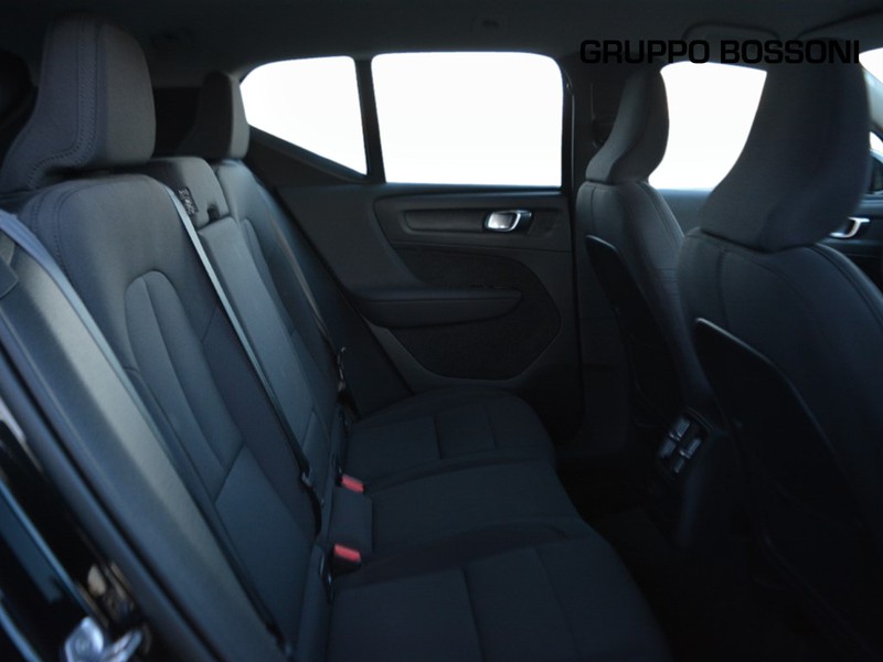 7 - Volvo XC40 1.5 t4 recharge plug-in-hybrid inscription expression geartronic my21