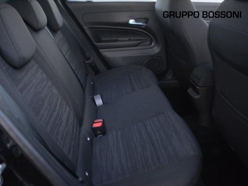 7 - Jeep Avenger 1.2 turbo 100cv longitude fwd