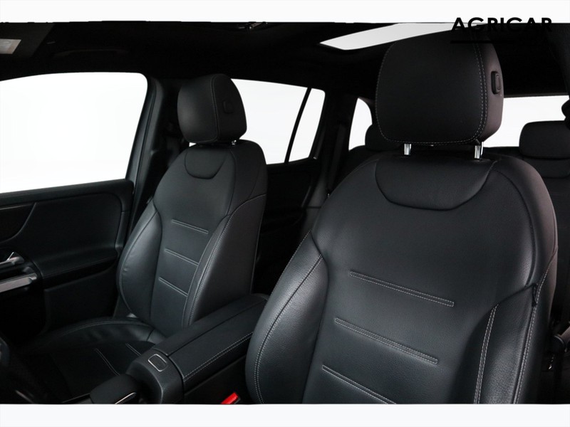 7 - Mercedes GLB 200 d amg line premium 8g-dct