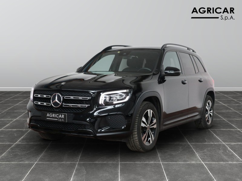 1 - Mercedes GLB 180 d sport plus 8g-dct