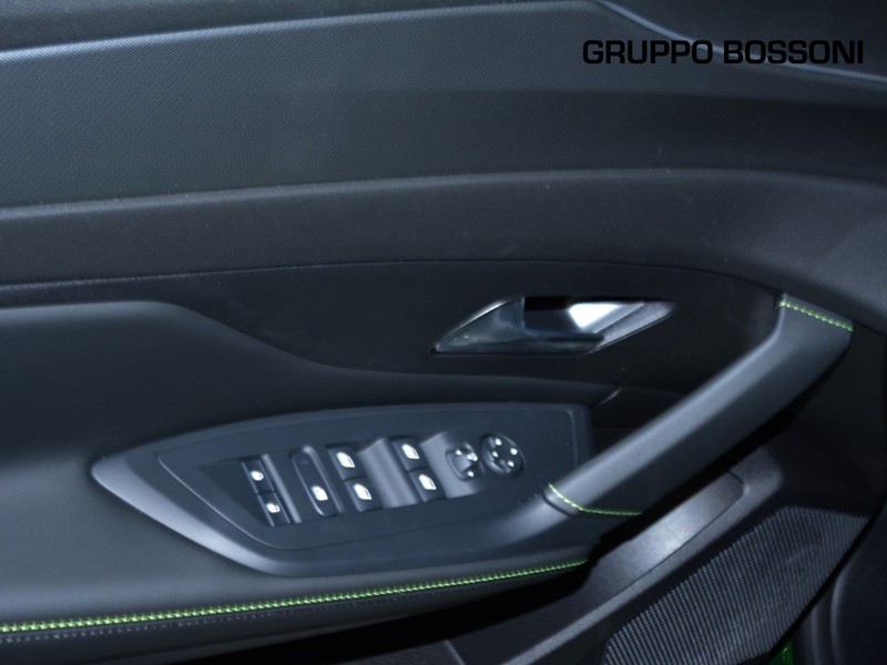 13 - Peugeot 308 1.2 puretech turbo gt eat6 s&s