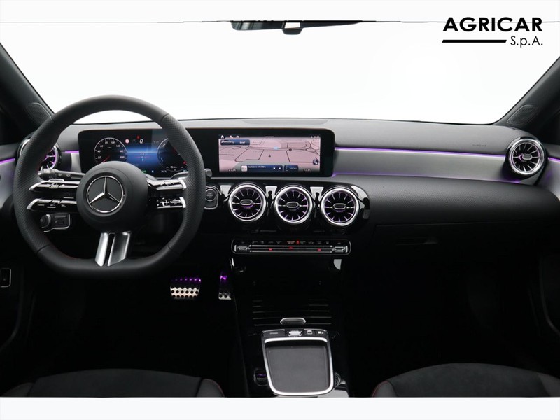 13 - Mercedes Classe A 250 e plug-in-hybrid amg line advanced plus speedshift dct amg 8g