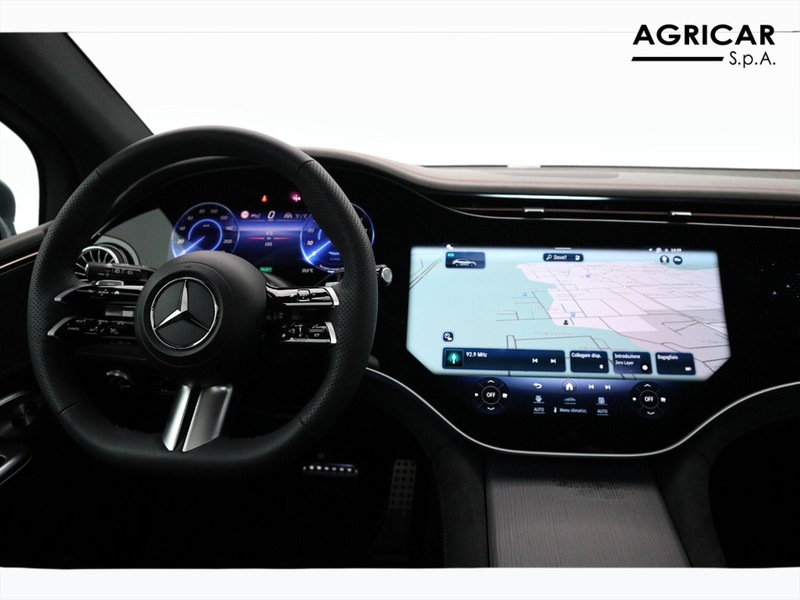 13 - Mercedes EQE suv 350 amg line premium plus 4matic