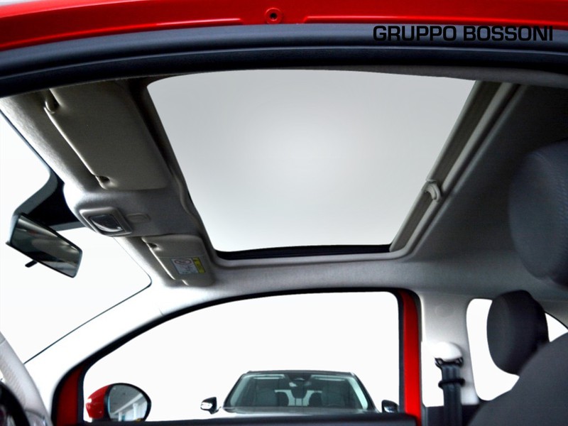 13 - Fiat 500 1.0 firefly hybrid 70cv dolcevita