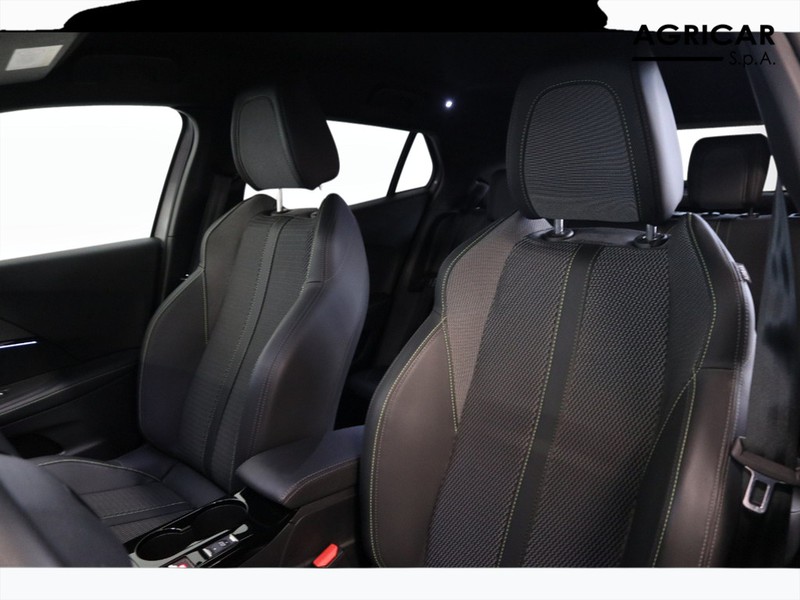 7 - Peugeot 2008 1.2 puretech 130cv gt eat8 s&s