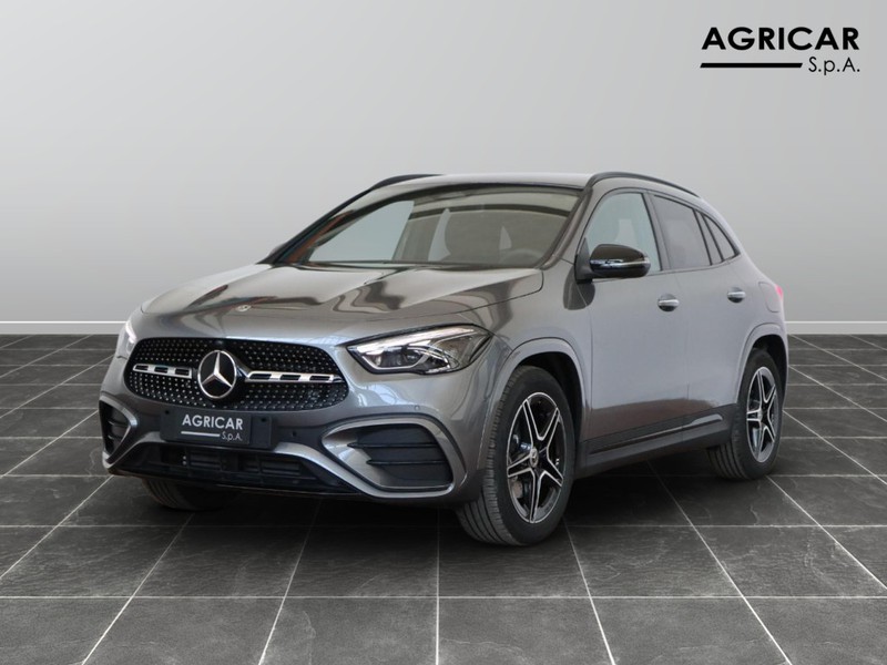 1 - Mercedes GLA 180 d amg line advanced plus 8g-dct