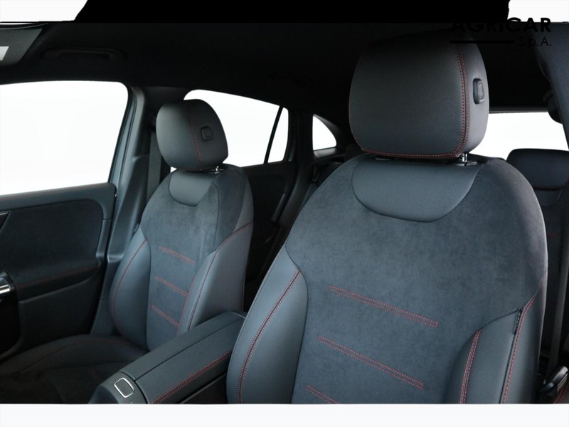 7 - Mercedes GLA 180 d amg line advanced plus 8g-dct