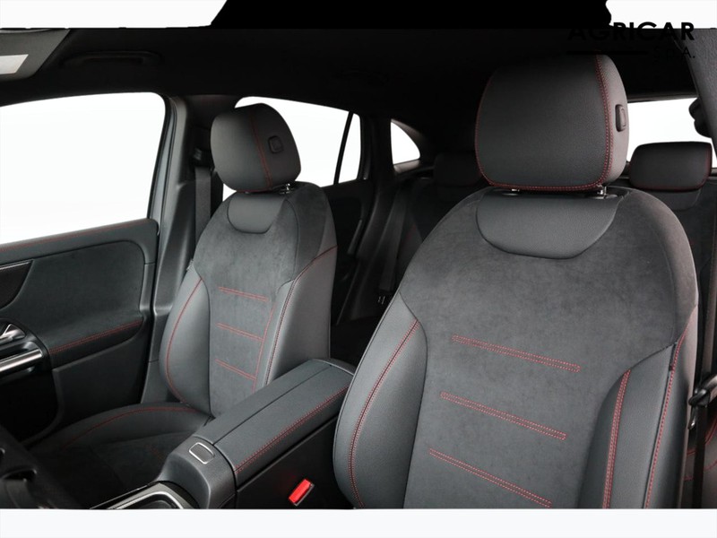 7 - Mercedes GLA 180 d amg line advanced plus 8g-dct