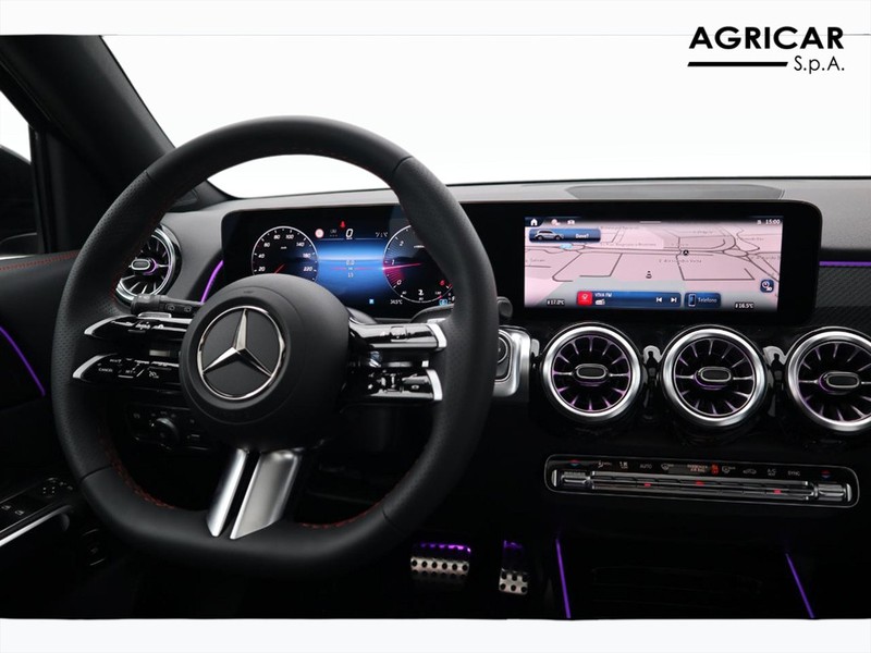 13 - Mercedes GLB 200 d amg line premium 4matic 8g-dct
