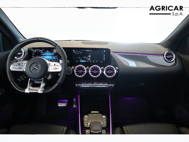 13 - AMG GLA amg 35 4matic speedshift dct amg 8g