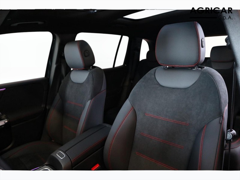 7 - Mercedes GLB 200 d amg line premium 4matic 8g-dct