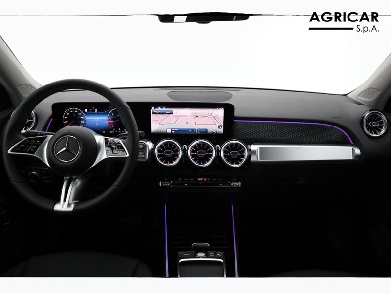 13 - Mercedes GLB 200 d progressive advanced plus 8g-dct