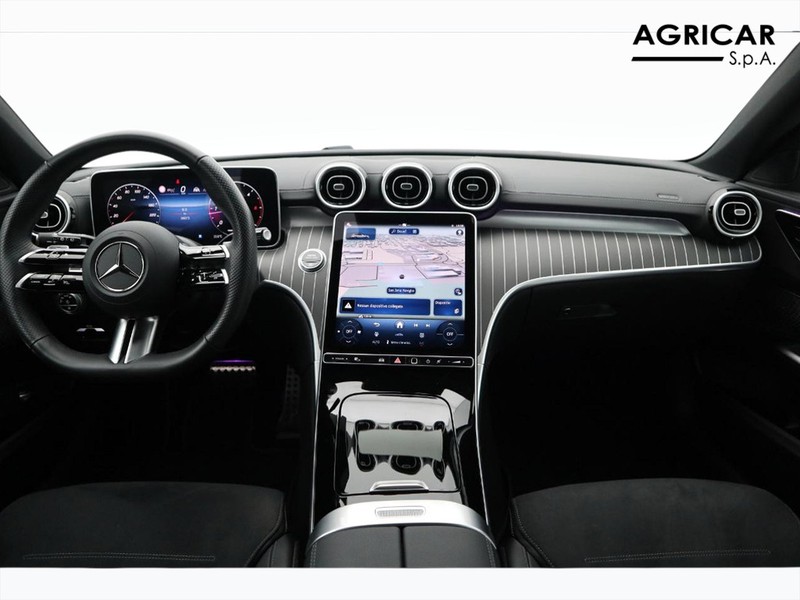 13 - Mercedes Classe C station wagon 200 d mild hybrid amg line advanced 9g-tronic