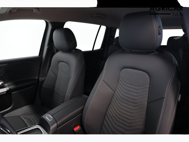 7 - Mercedes GLB 200 d progressive advanced plus 8g-dct