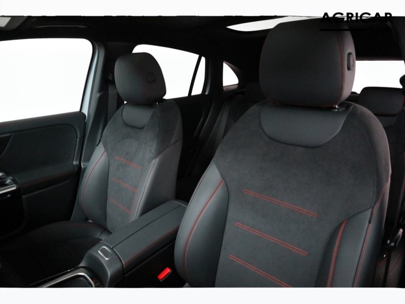 7 - Mercedes GLA 220 d amg line premium 4matic 8g-dct