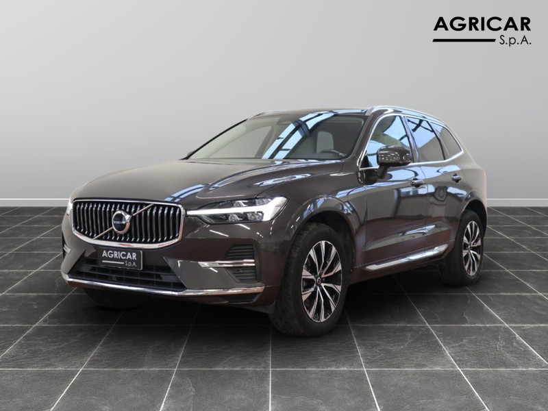 1 - Volvo XC60 2.0 b4 plus bright automatico