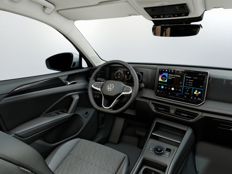 7 - Volkswagen Tiguan 2.0 tdi scr 150cv edition plus dsg