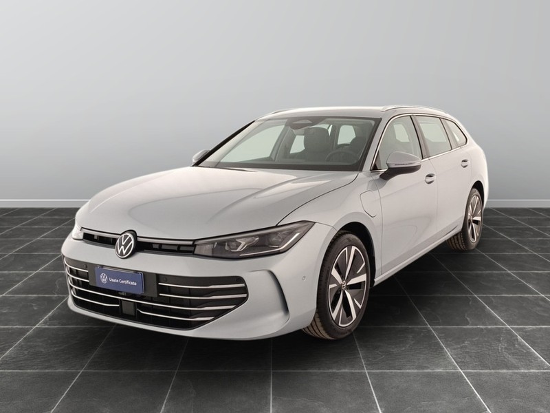 1 - Volkswagen Passat 1.5 tsi ehybrid 204cv business dsg