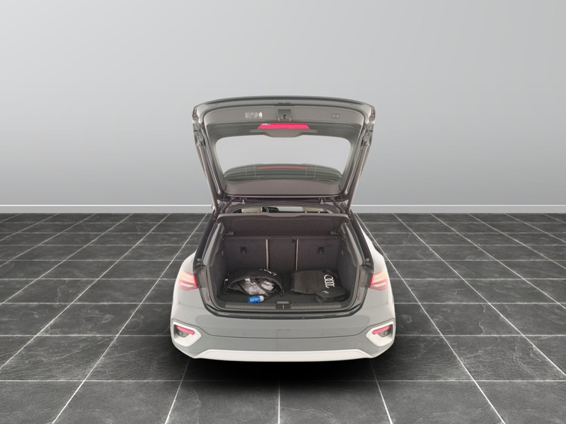 31 - Audi A3 allstreet 1.5 tfsi e 204cv business s tronic