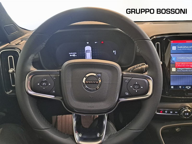 7 - Volvo XC40 single motor plus rwd edt