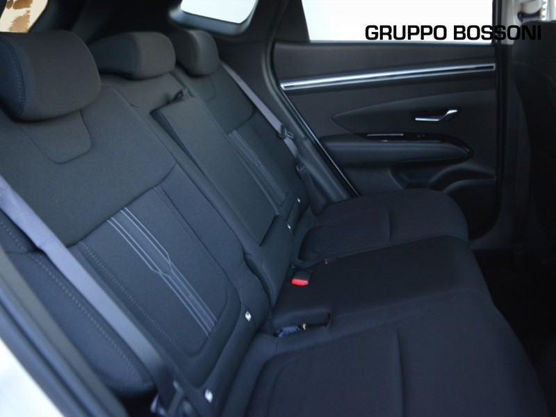 7 - Hyundai Tucson 1.6 crdi xline 2wd