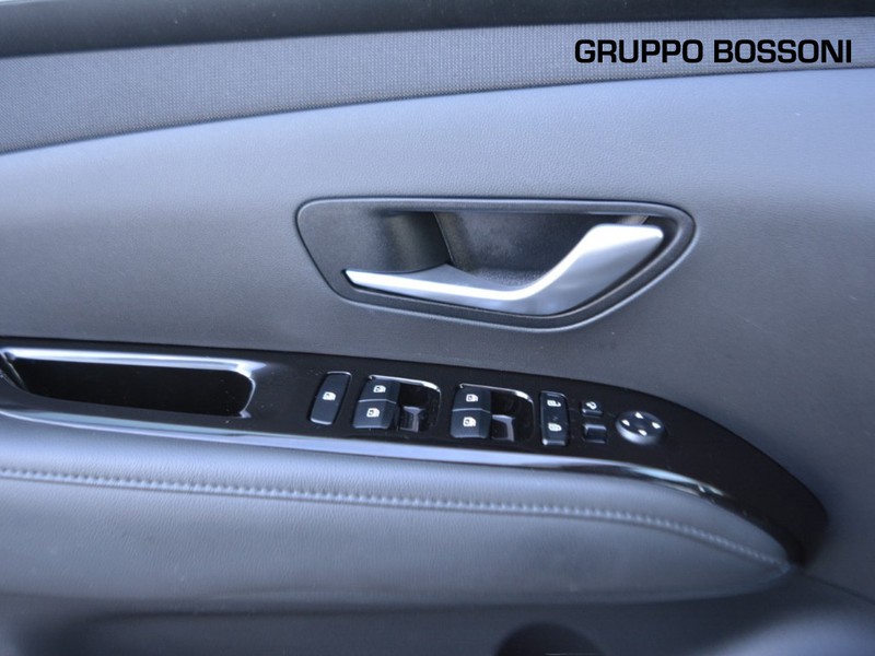 13 - Hyundai Tucson 1.6 crdi xline 2wd