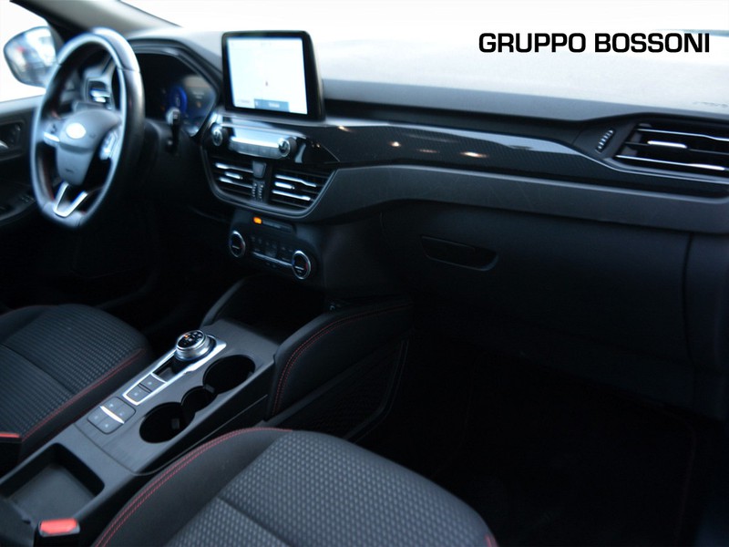 7 - Ford Kuga 1.5 ecoblue 120cv st-line 2wd auto