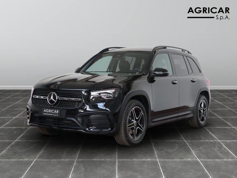 1 - Mercedes GLB 200 d amg line premium 8g-dct